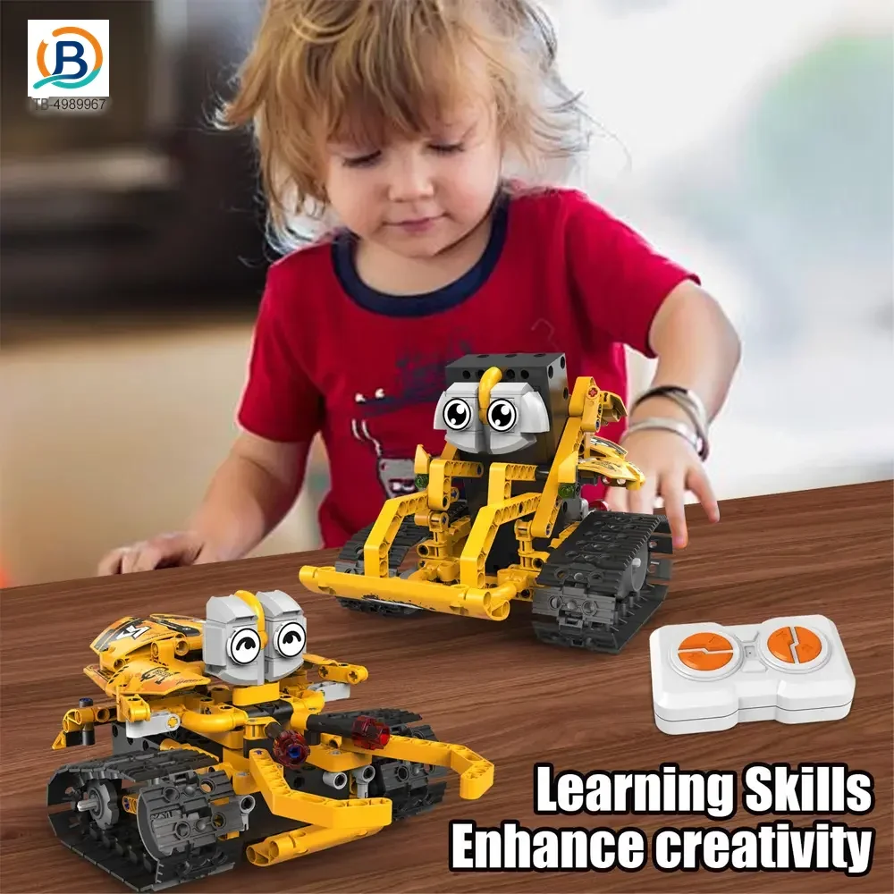 5-in-1 Robot Building Set, Remote and App Control Compatible (TB-4989967) — product photograph 3